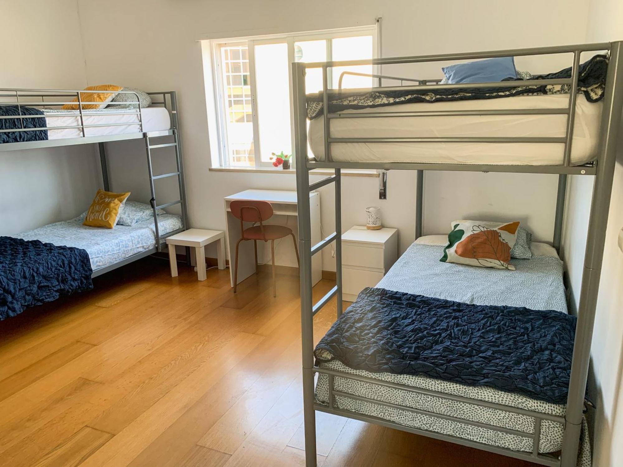 Wakeup Triplex House Hostel Faro Exterior photo